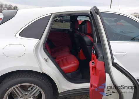 2015 Porsche Macan S z USA, uszkodzony, nr VIN WP1AB2A56FLB54318